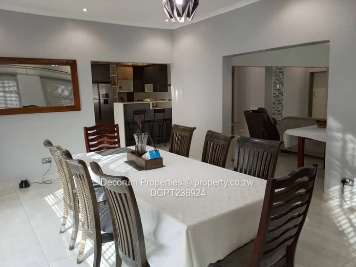 Nyeredzi -Ridge House For Rent