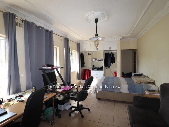 Spacious 6-Bedroom Double- storey Home For Sale in Gunhill