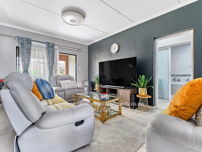 **Prime Lodge Opportunity in South Africa- Johannesburg!**