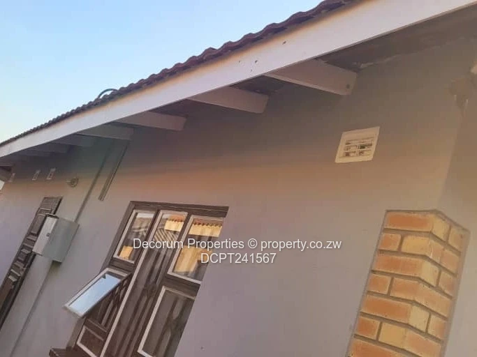 Modern 3-Bed House in Fidelity - Walled, Fitted Kitchen, En-Suite