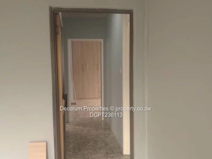 Beautiful 3-Bed Cottage in The Grange with Borehole