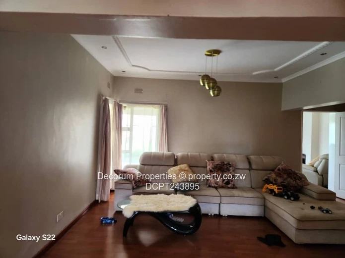 Mt Pleasant Heights: 4-Bed Family Home with Borehole