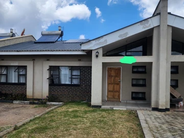 2 Bedroom Garden Flat