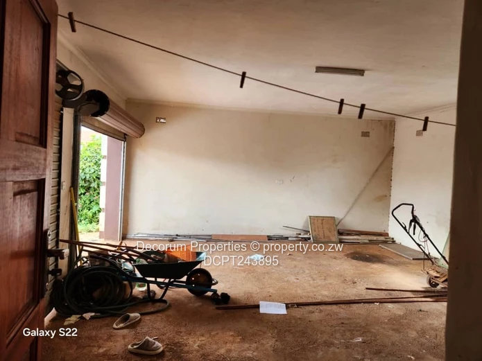 Mt Pleasant Heights: 4-Bed Family Home with Borehole