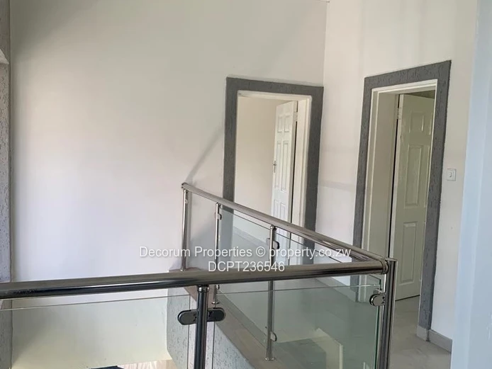 Strathaven Newly Built Cluster For Sale