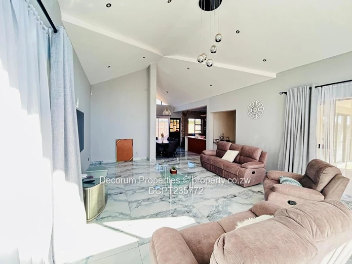 Beautiful 3 bedroom house for sale in Mandara