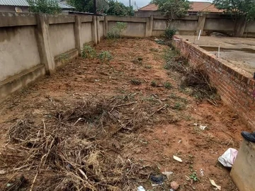 Stands & Residential Land