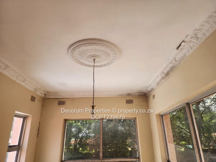 Stately Borrowdale 6-Bed Home — Pool, Borehole & Gardens